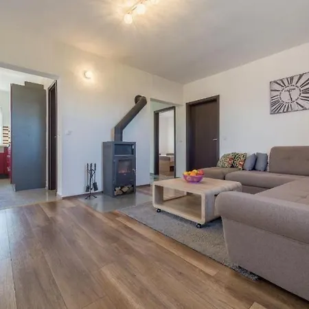 Aurum Luxury Apartman Vir